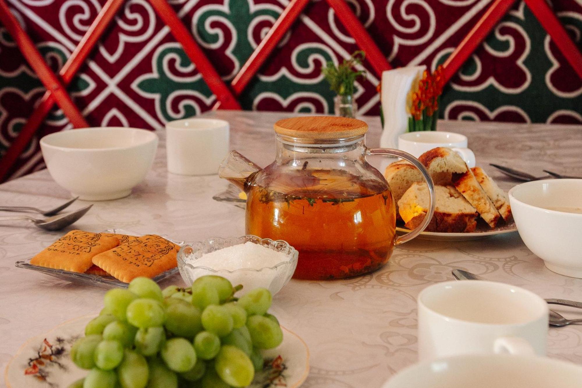 Eco Yurt Camp Arashan 호텔 Teploklyuchenka 외부 사진